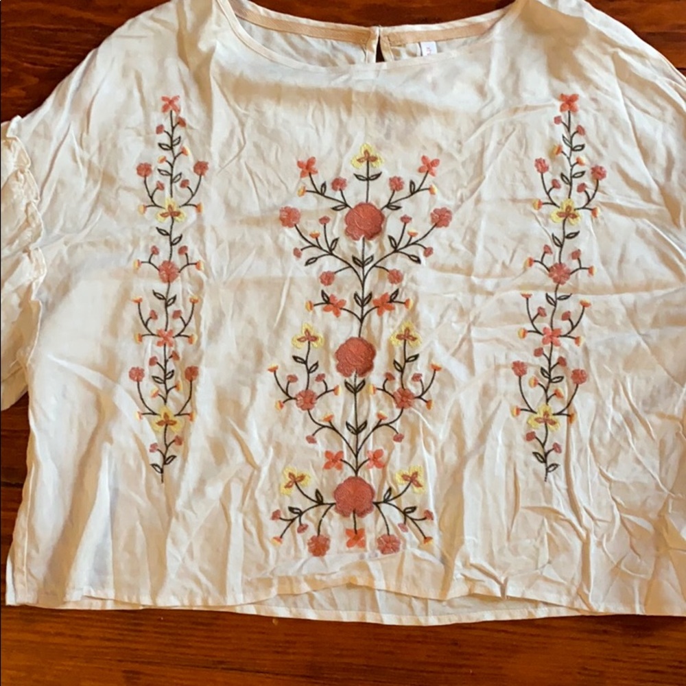 Embroidered floral peasant top rayon blouse - Picture 2 of 9